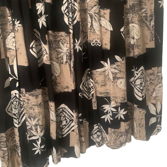 Pre Owned Women’s Alfred Dunner Floral Skirt Sz 22W Festive Style Comfort - Picture 9 of 11